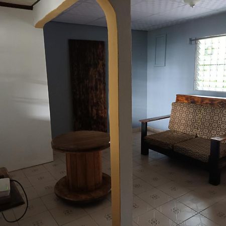 Gia'S Garage & Home For Bocas Travelers Almirante Exterior foto