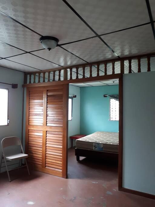 Gia'S Garage & Home For Bocas Travelers Almirante Exterior foto