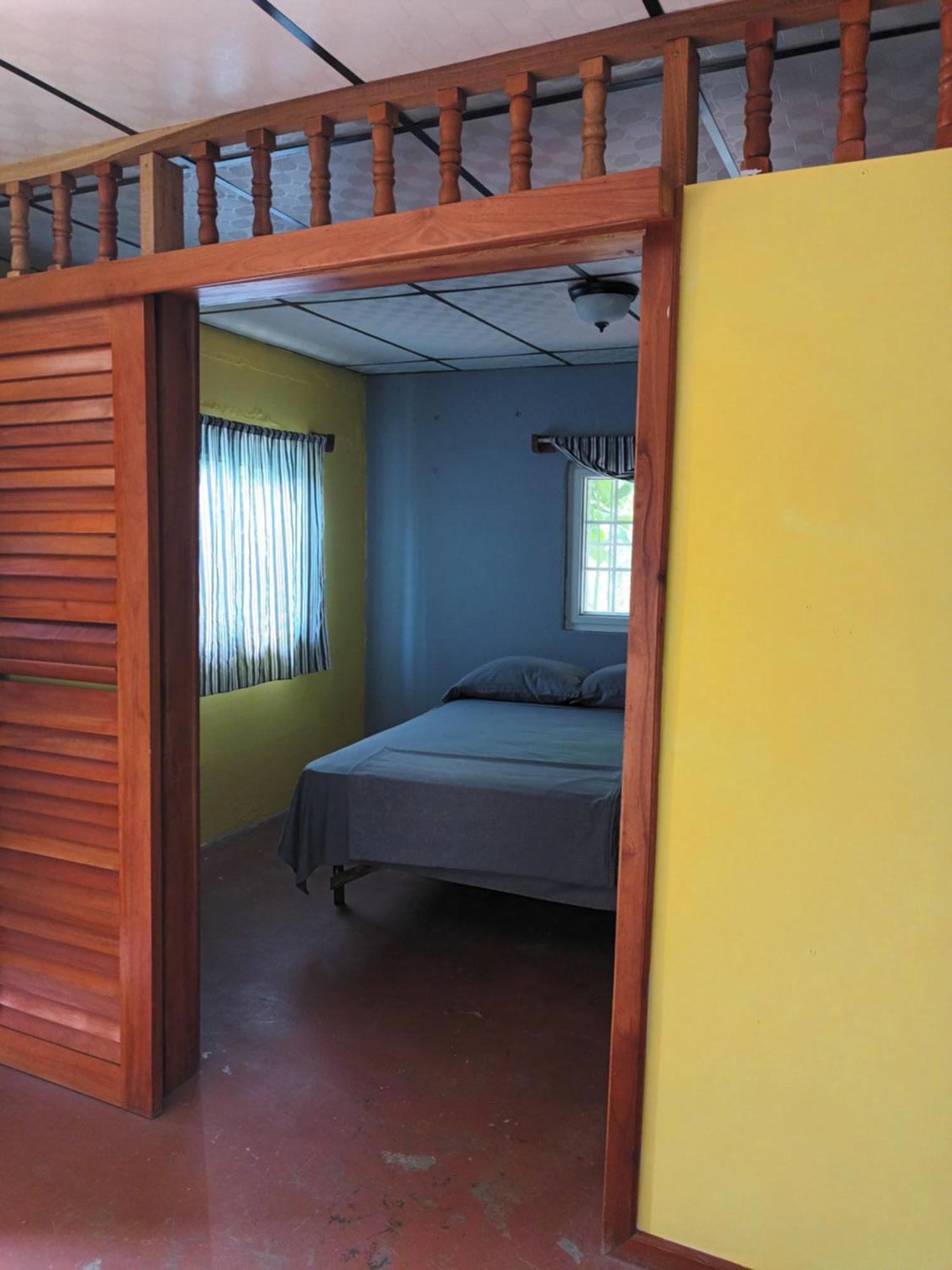 Gia'S Garage & Home For Bocas Travelers Almirante Exterior foto